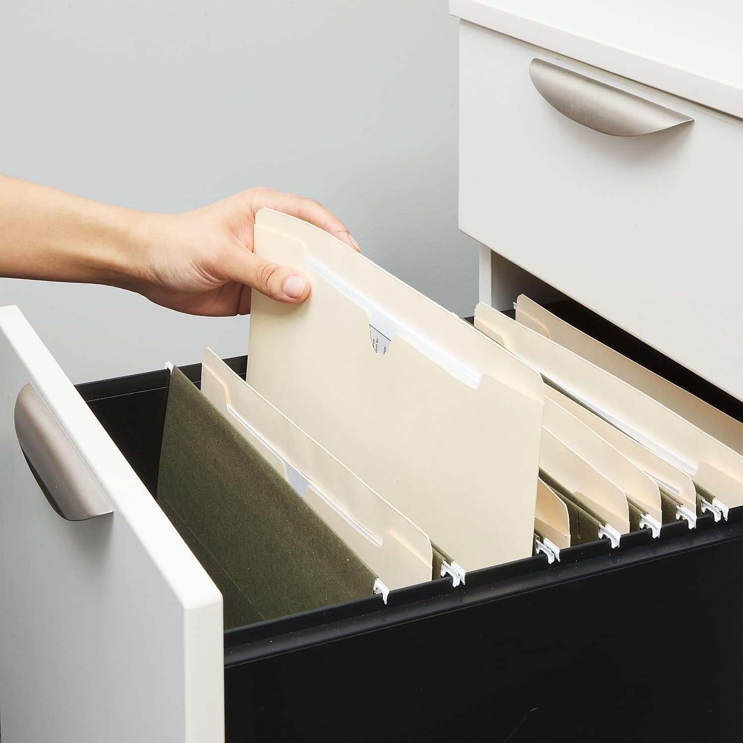 image:imageStaples Jacket File Folders Letter Size Manila 2Inch Expandable Sides HeavyDuty Construction 50Pack
